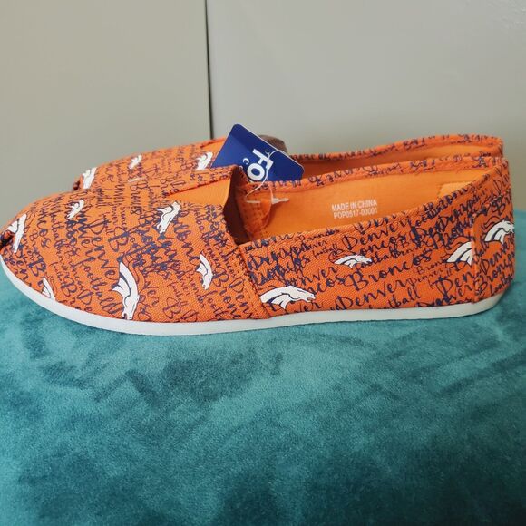Denver Broncos NFL Slip On Shoes Womens Size XL 9-10 Orange Canvas Football  New - Picture 6 of 11